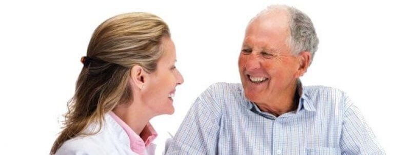 cuidadores de enfermos a domicilio 768x303 1