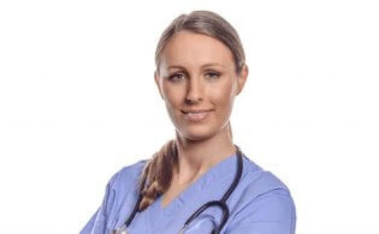 tecnicos en enfermeria 768x475 1